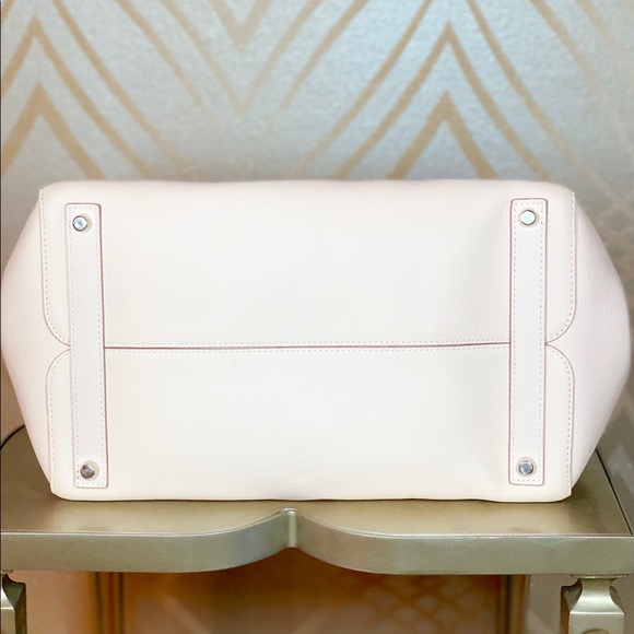 🔻BIG SALE🔻Dior Blush Nude Pink “Open Bar” Bag - Picture 5 of 8